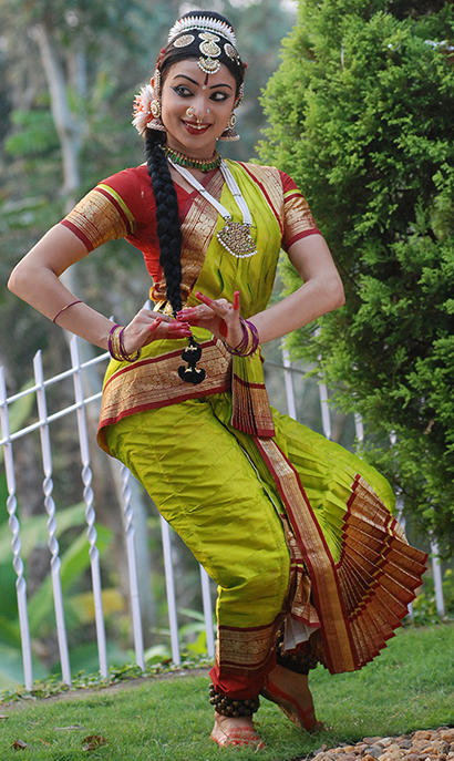 Clair Kuriakose dancing
